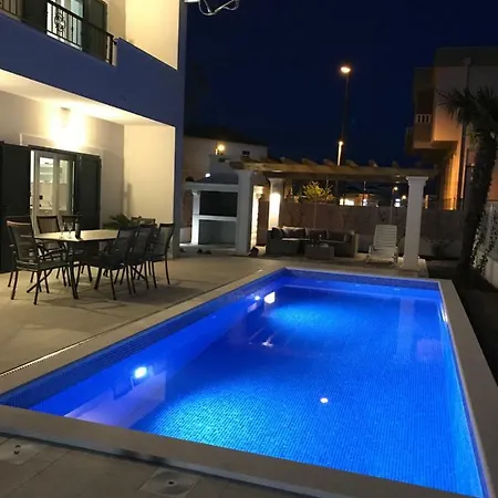 Iva Villa